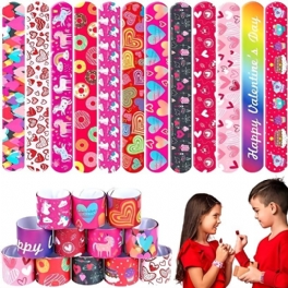 24st Alla Hjärtans Dag Slap Armband Färgglada Hjärta Spänne Dag Party Mest Populära Klassrum Skol Exchange Presenter Till Barn Student