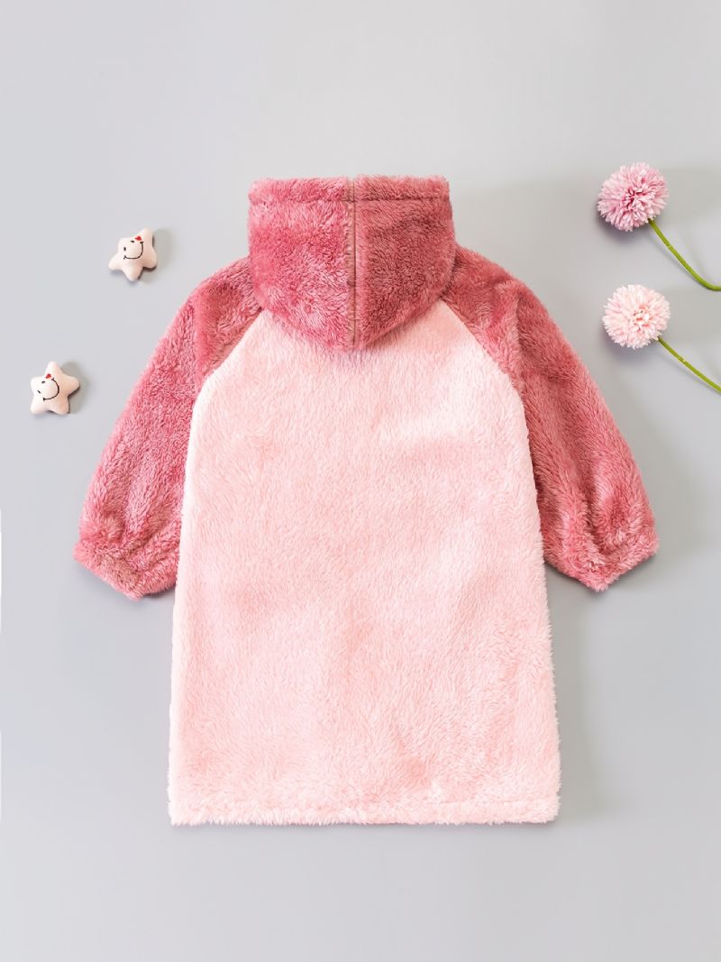 Bebis Flickor Hooded Color Block Morgonrock Jordgubbsknappar Pyjamas Coral Fleece Mjuk Varma Sovkläder Vinter Barnkläder