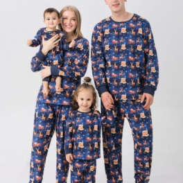 Tecknad Santa Älg House Pattern Christmas Pyjamas Familjen