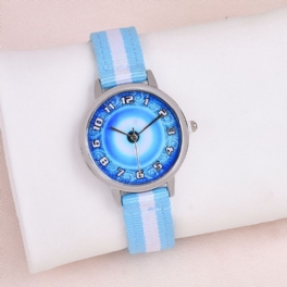 1 St Barn Canvas Armband Student Quartz Watch