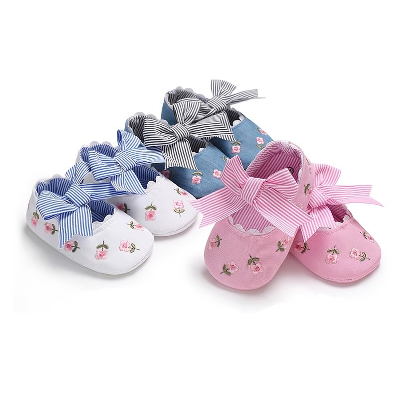 Bebis Flickor Stripe Bow-knot Blommor Broderi Dekor Casual Flat Balett Skor Spjälsäng