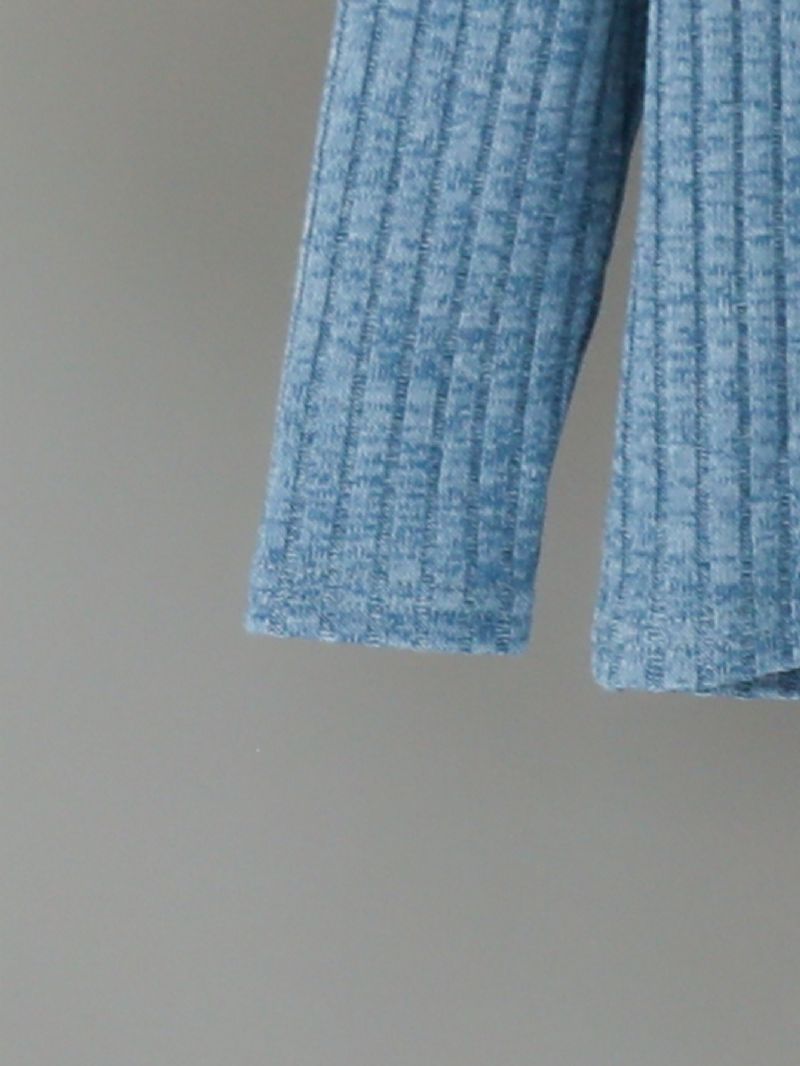 Långärmad Skjorta Med Turtleneck-botten För Flickor