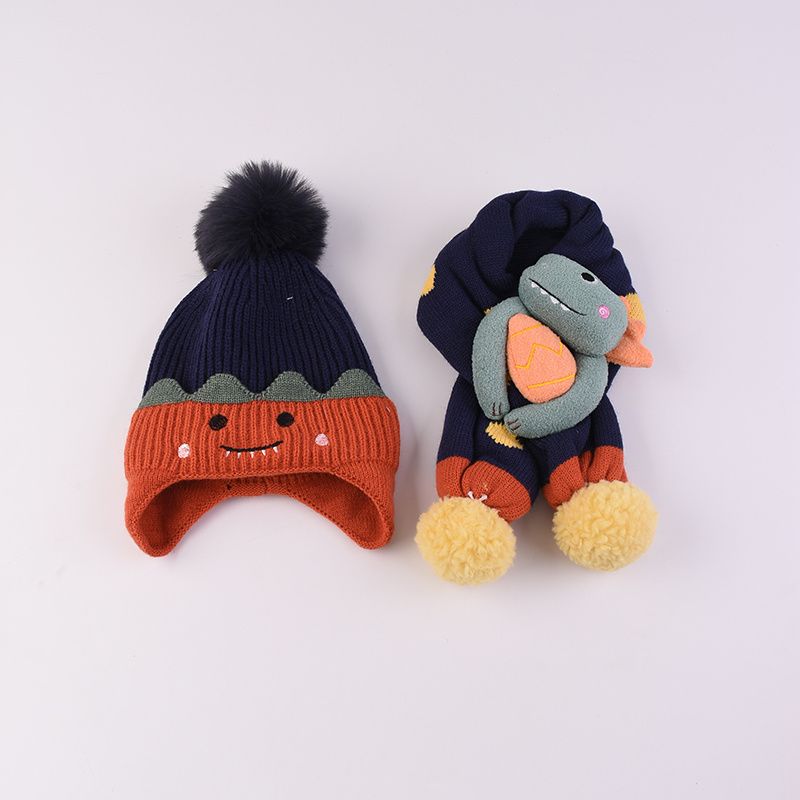 2st Barn Höst & Vinter Tecknad Djur Pom Pom Hatt & Scarf Set