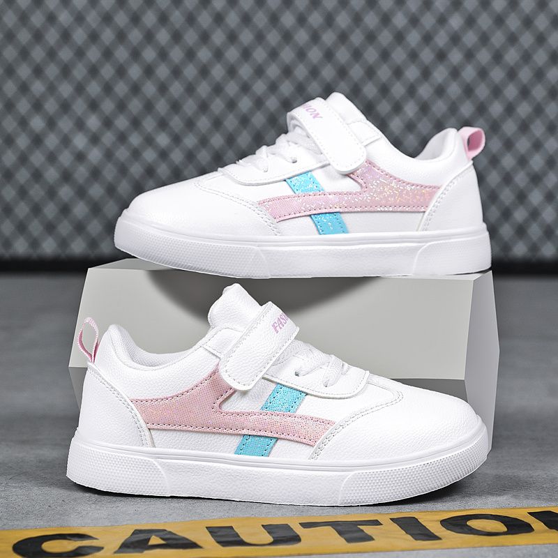 Flickor Casual Bekväma Enkla Vita Sneakers Lättvikts Andningsbar Low Top Krokögla Fäst Skridskoskor För Utomhusbruk
